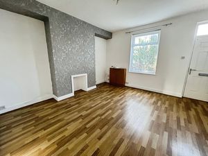 Lounge- click for photo gallery